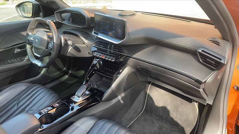 Peugeot 2008 1.2 PureTech 155 Eat8 Gt