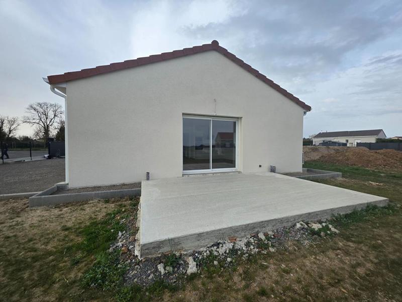 Maison - 101 m² - 4 pièces