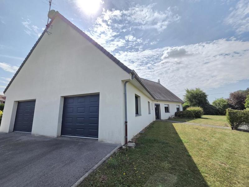 Pavillon - 220 m² - 9 pièces