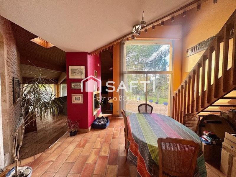 Maison - 138 m² - 6 pièces