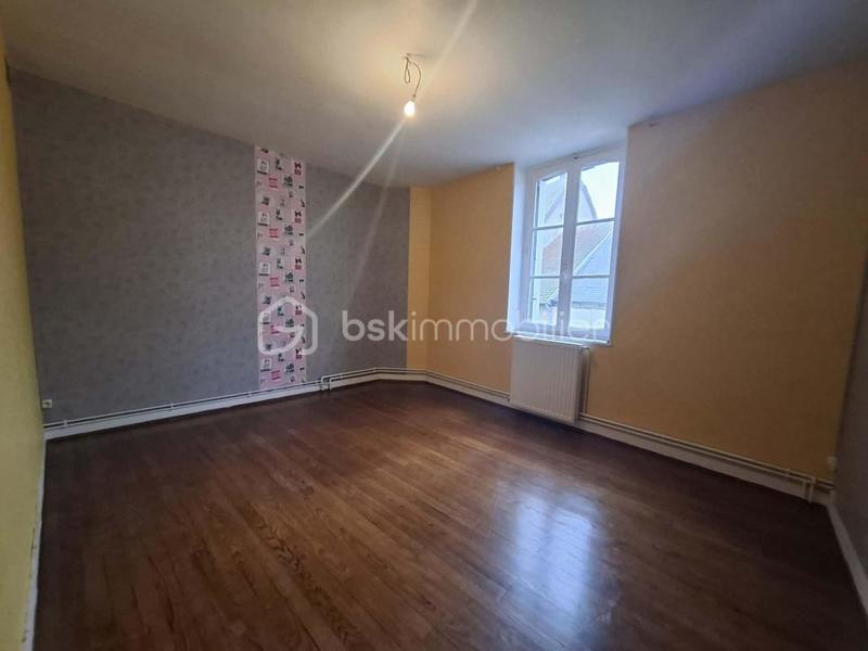 Maison - 104 m² - 5 pièces