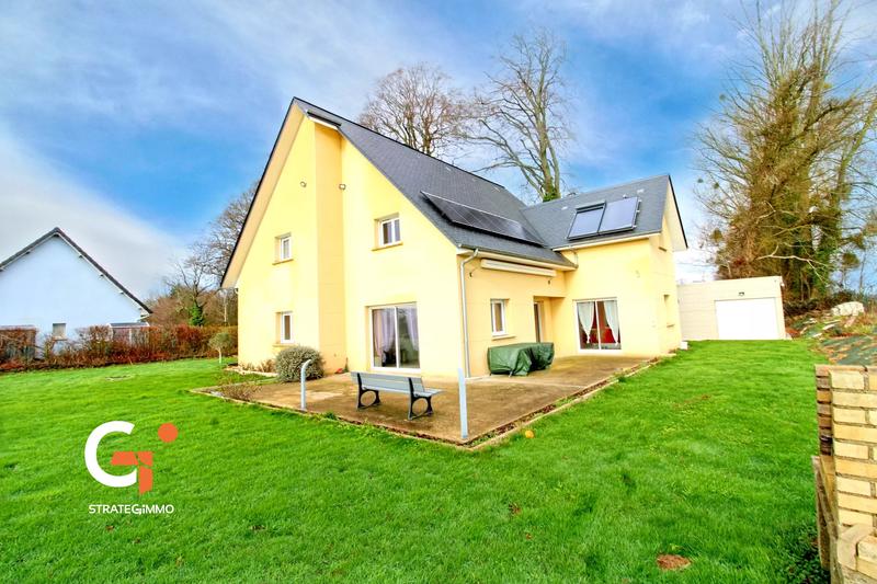 Maison - 183 m² - 7 pièces