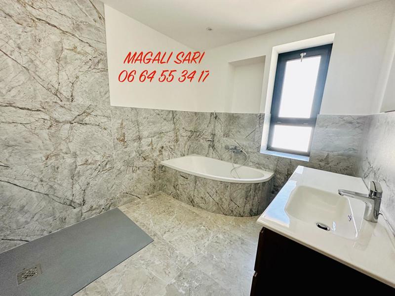 Maison - 173 m² - 7 pièces