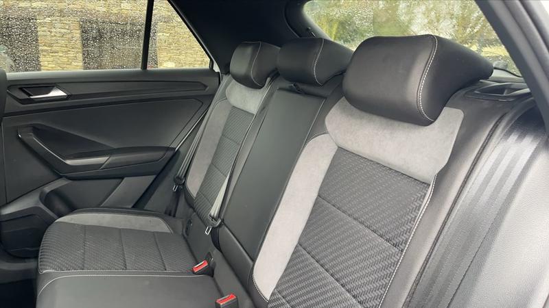 Volkswagen t-Roc 1.5 Tsi 150 R-Line