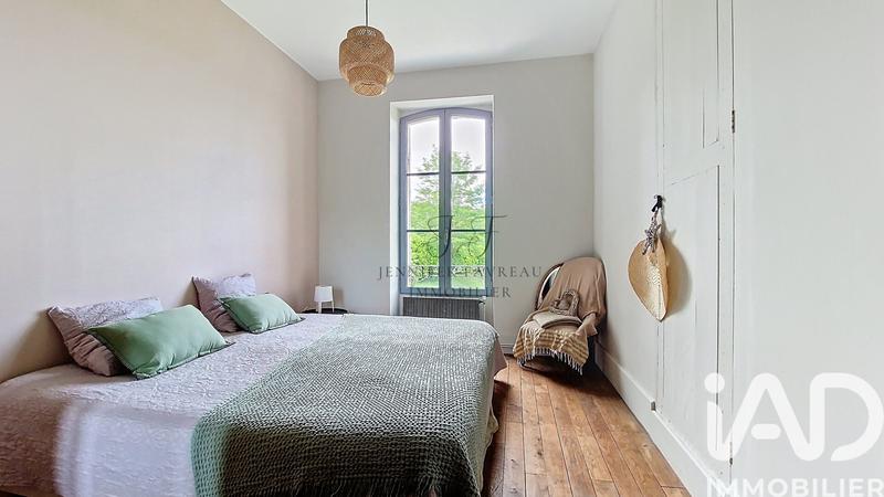 Maison - 262 m² - 7 pièces