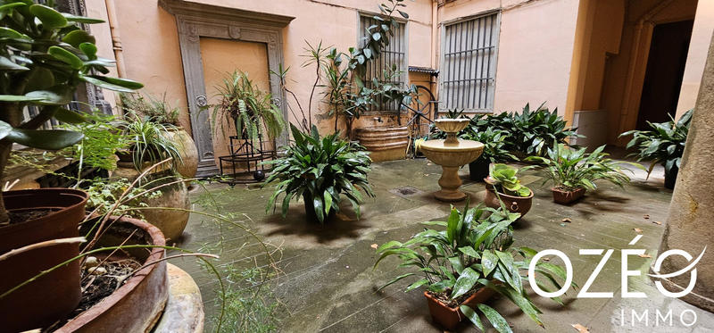 Appartement - 160 m² - 4 pièces