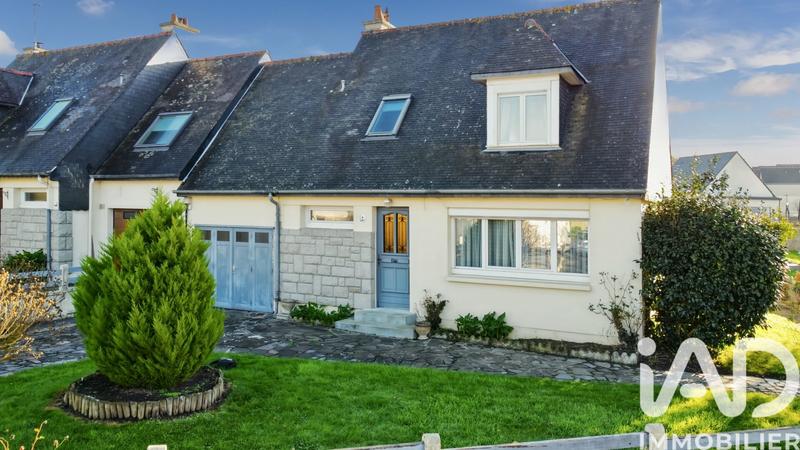 Maison - 94 m² - 4 pièces