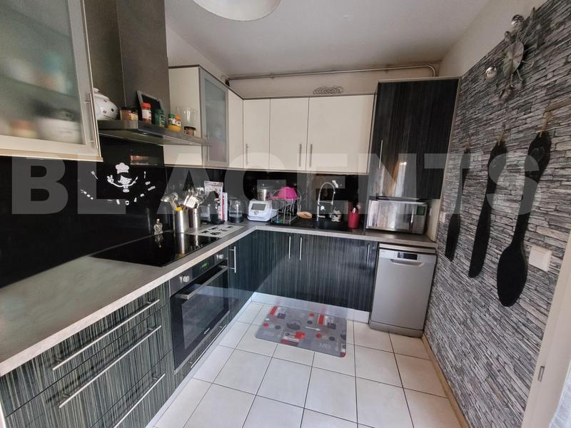 Maison de ville - 80 m² - 4 pièces