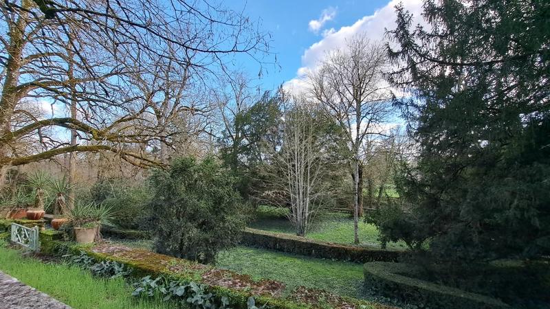 Propriété - 502 m² - 15 pièces