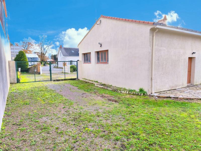 Maison - 92 m² - 4 pièces