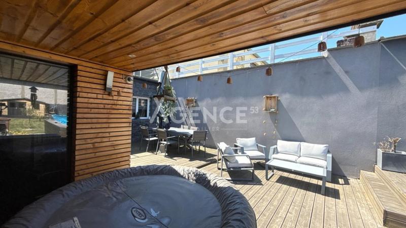 Maison de ville - 168 m² - 4 pièces