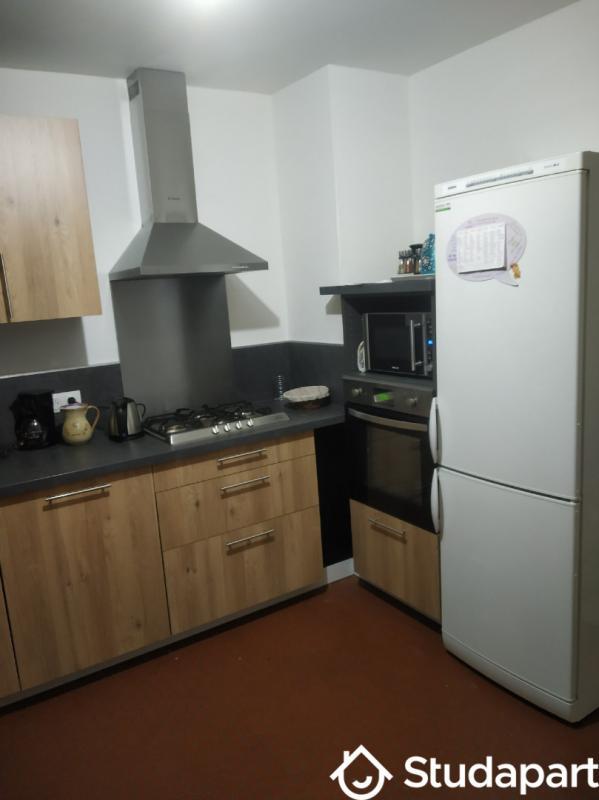 Chambre - 11 m² - 1 pièce