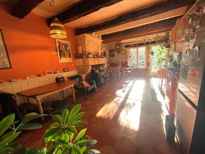Maison ancienne - 188 m² - 6 pièces