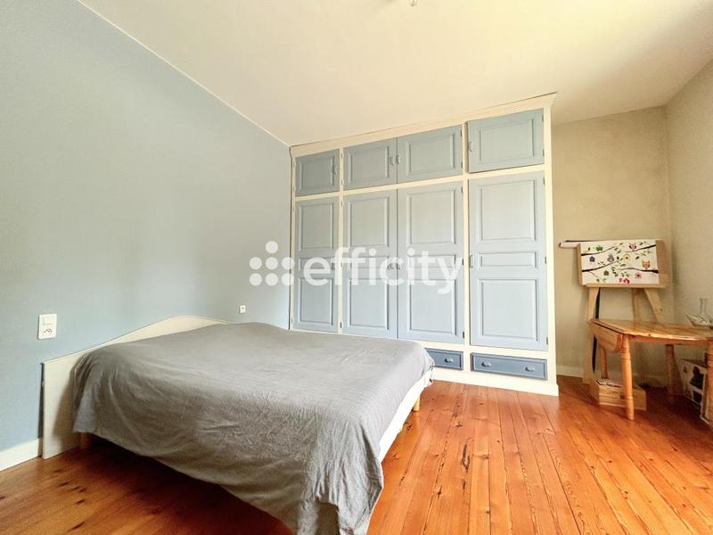 Maison - 158 m² - 5 pièces