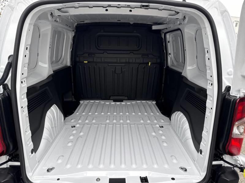 Peugeot Partner Fgn Fourgon m 650 Kg Bluehdi 130 s&amp;S Eat8