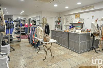 Local commercial - 100 m²