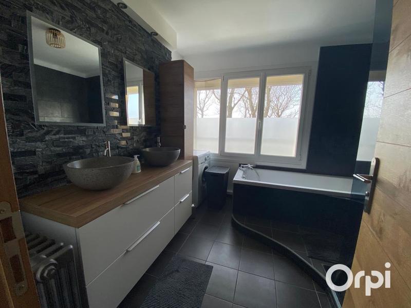 Appartement - 62 m² - 2 pièces