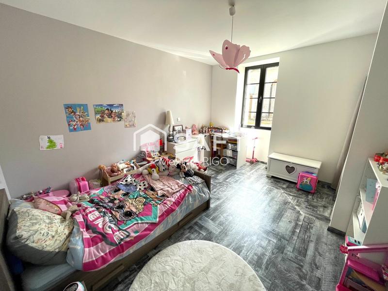 Maison - 170 m² - 6 pièces