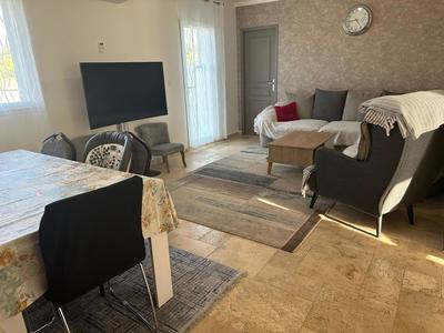 Appartement - 76 m² - 3 pièces