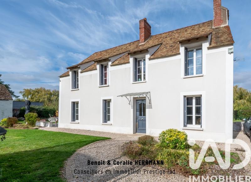 Maison - 208 m² - 7 pièces