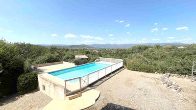 Maison - 166 m² - 7 pièces