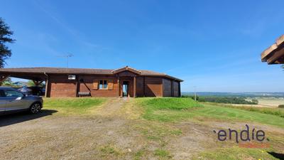 Maison de bois - 100 m² - 4 pièces