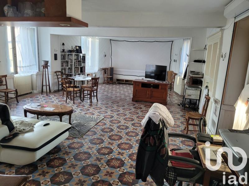 Maison - 418 m² - 14 pièces