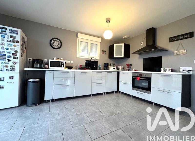 Maison - 95 m² - 4 pièces