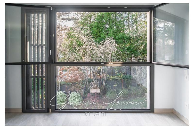 Maison - 202 m² - 6 pièces