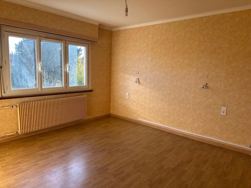 Maison - 98 m² - 5 pièces