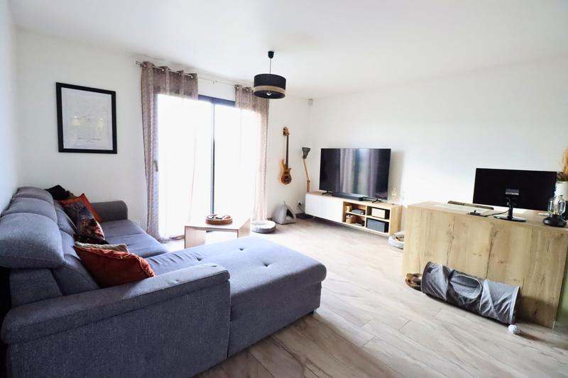 Maison - 95 m² - 3 pièces