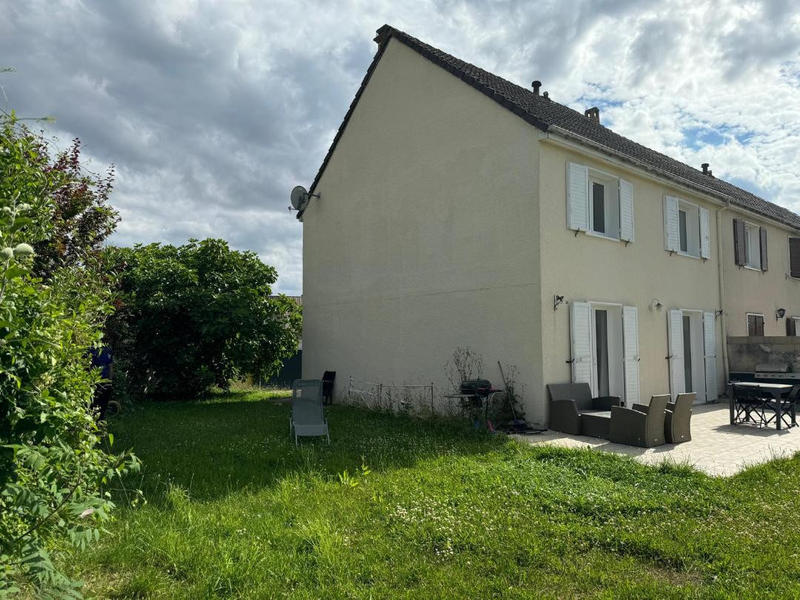 Maison - 100 m² - 6 pièces