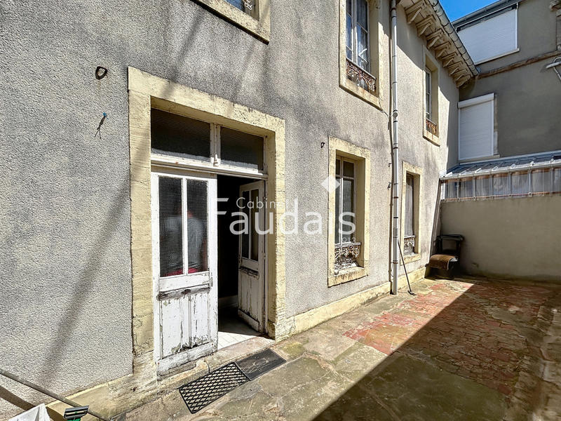 Maison - 152 m² - 7 pièces