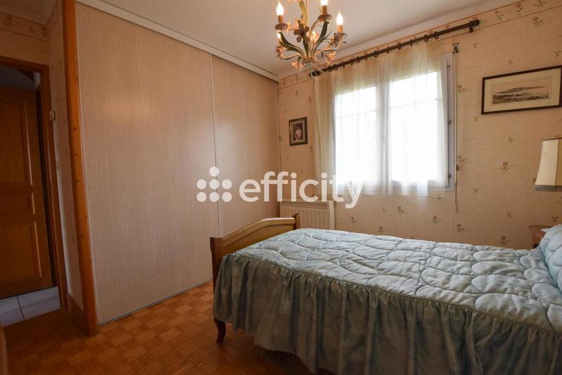 Maison - 150 m² - 7 pièces