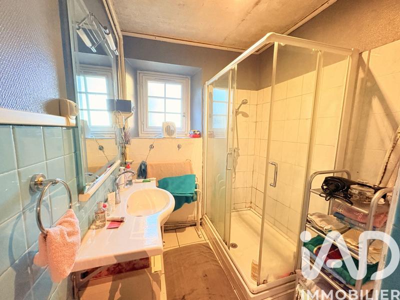 Maison - 140 m² - 5 pièces