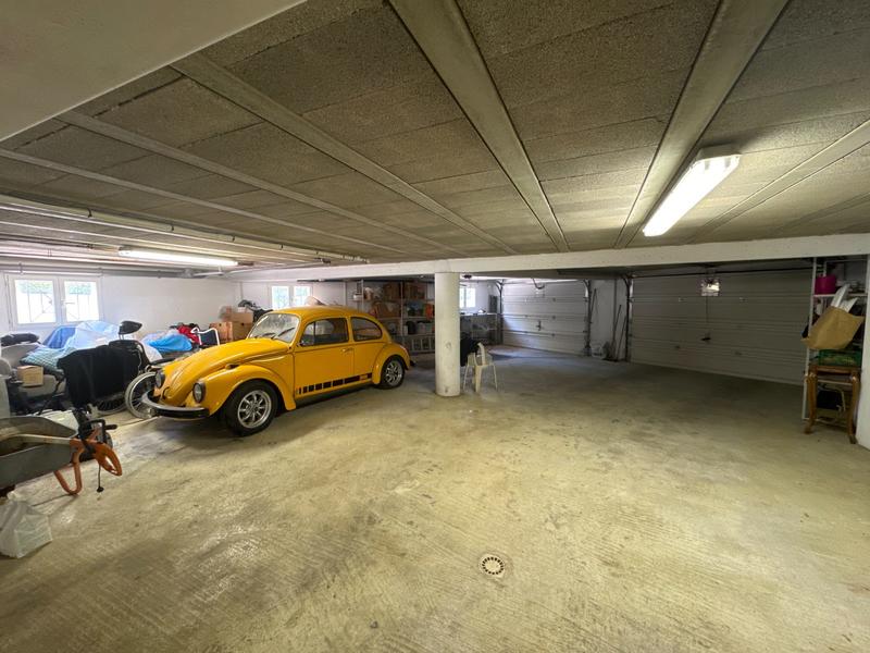 Maison - 244 m² - 8 pièces