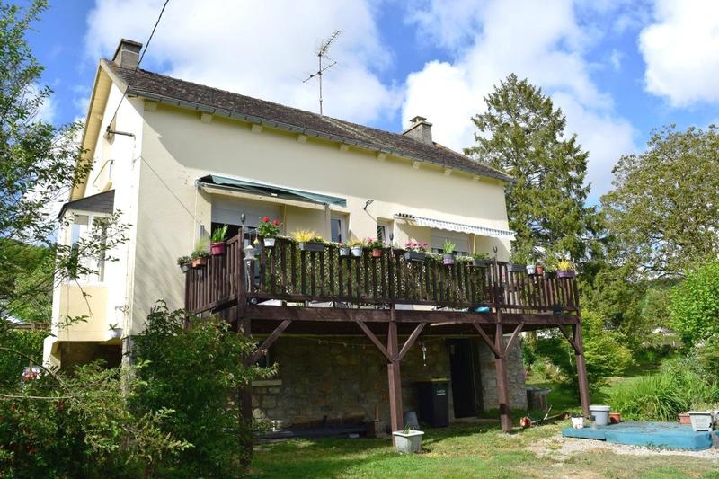 Maison - 87 m² - 5 pièces