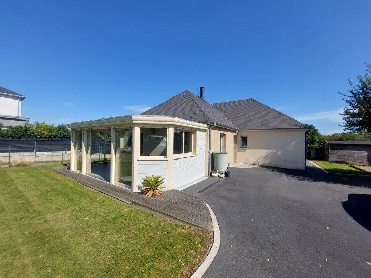 Maison traditionnelle - 132 m² - 6 pièces