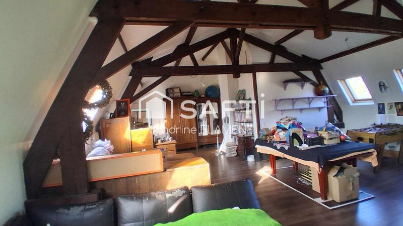 Maison - 185 m² - 7 pièces