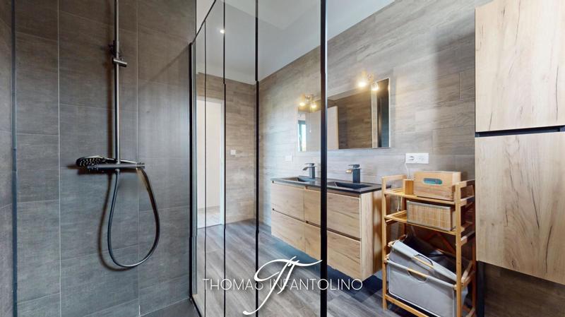 Maison - 160 m² - 7 pièces