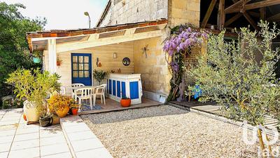 Maison - 305 m² - 9 pièces