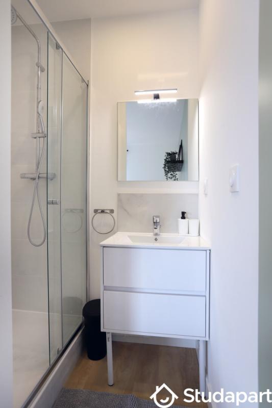 Chambre - 68 m² - 1 pièce