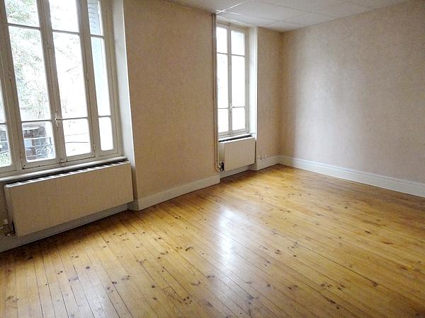 Appartement - 67 m² - 3 pièces