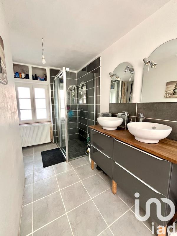 Maison - 163 m² - 8 pièces