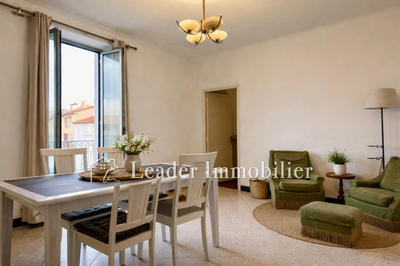 Appartement - 80 m² - 3 pièces