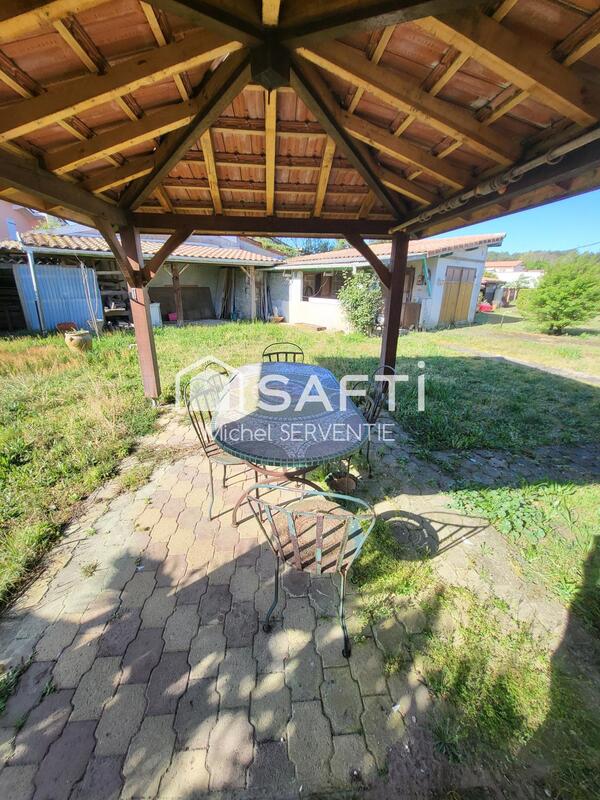 Maison - 153 m² - 6 pièces