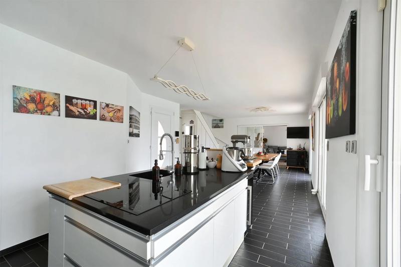 Villa - 108 m² - 5 pièces