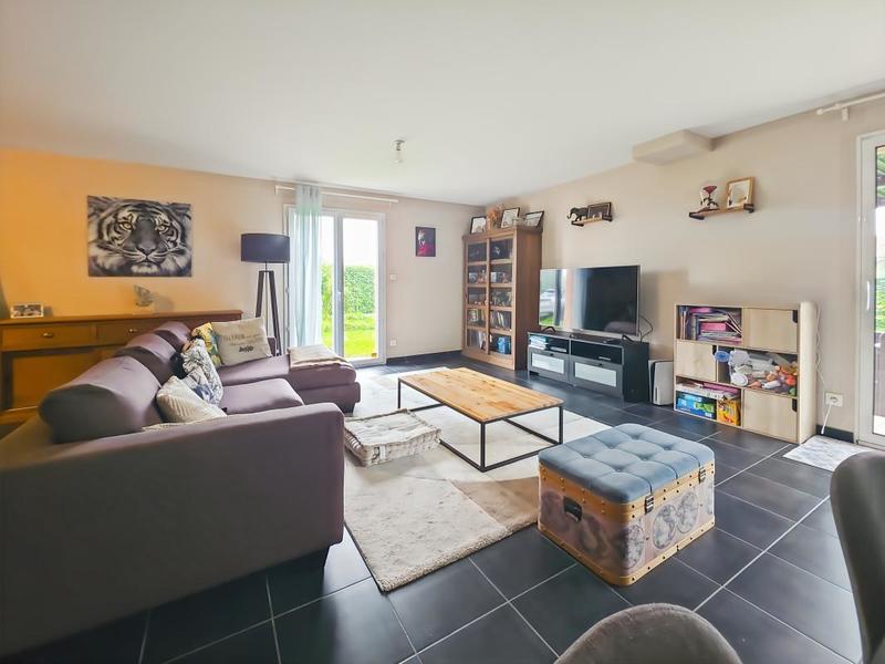 Maison - 102 m² - 6 pièces