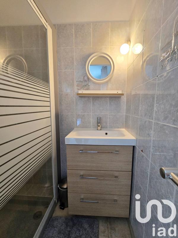 Maison - 228 m² - 9 pièces