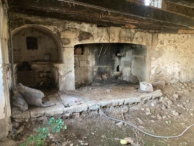 Maison - 140 m² - 1 pièce